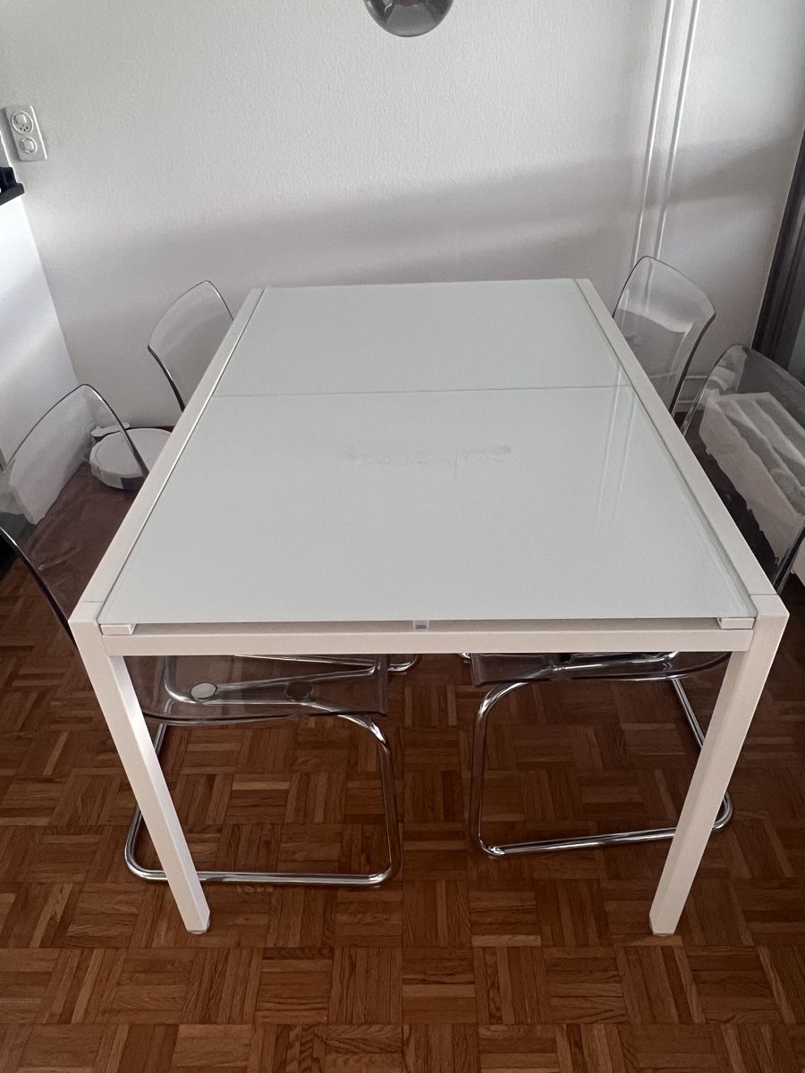 Tavoli: IKEA Glivarp Tisch, 125x85cm – Usato da Neuenhof venduto da UrbanBags