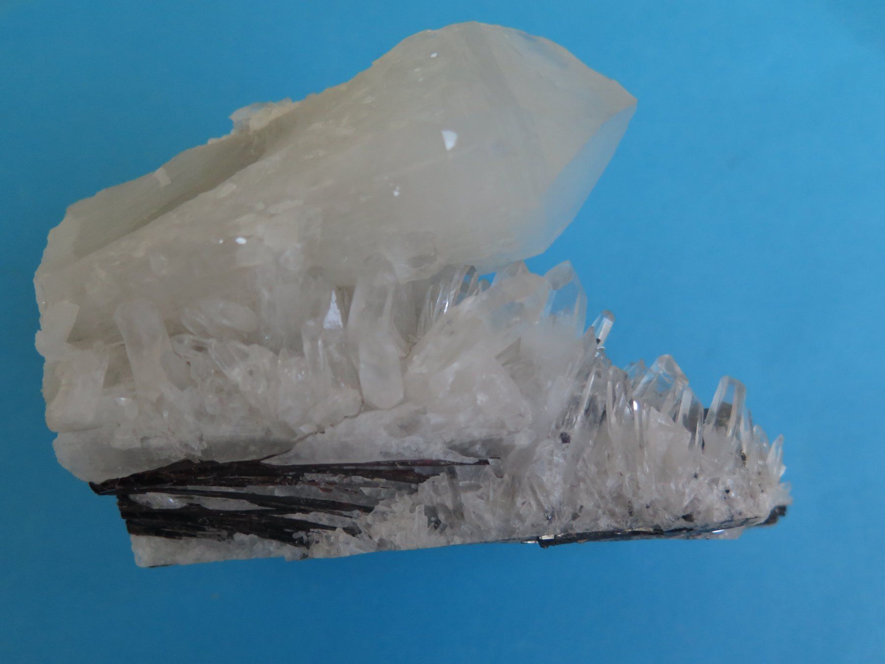 Minerali & Pietre curative: Quarz mit Hübnerit 463 gr. von Peru – Usato da Schaffhausen venduto da Yamakana51L8736OQ8 5