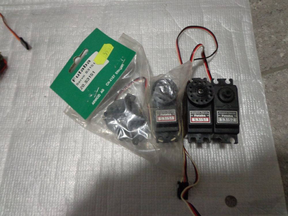 Futaba servos, S3151/S3152 Digital Kaufen auf Ricardo