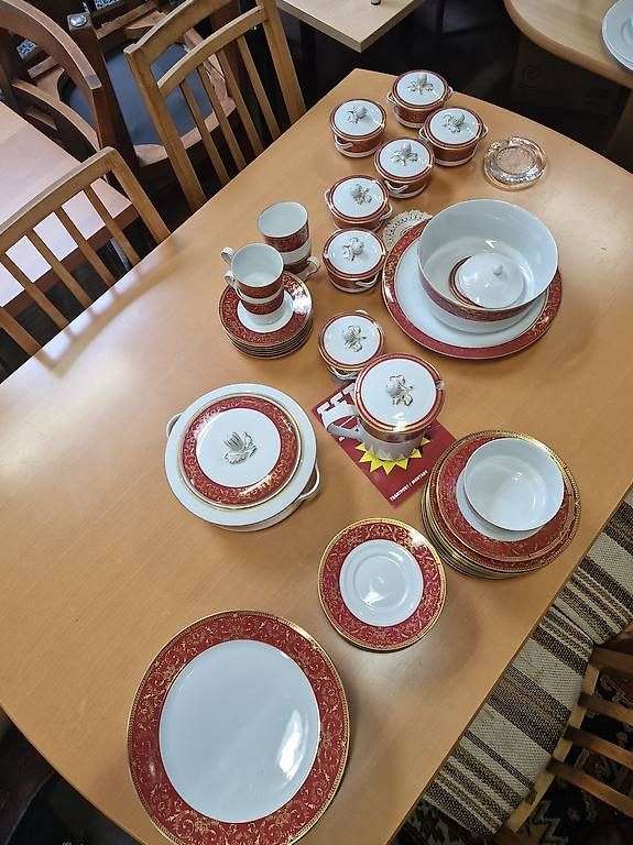 Set di piatti: Langenthal Chateau Geschirrset – Usato da Basel venduto da FETAG_Brocki 1