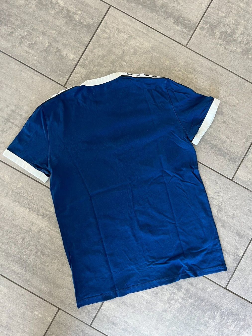 Fred Perry T-Shirts: FRED PERRY T-Shirt Blau – Gebraucht aus Otelfingen von Denis_ZH 1