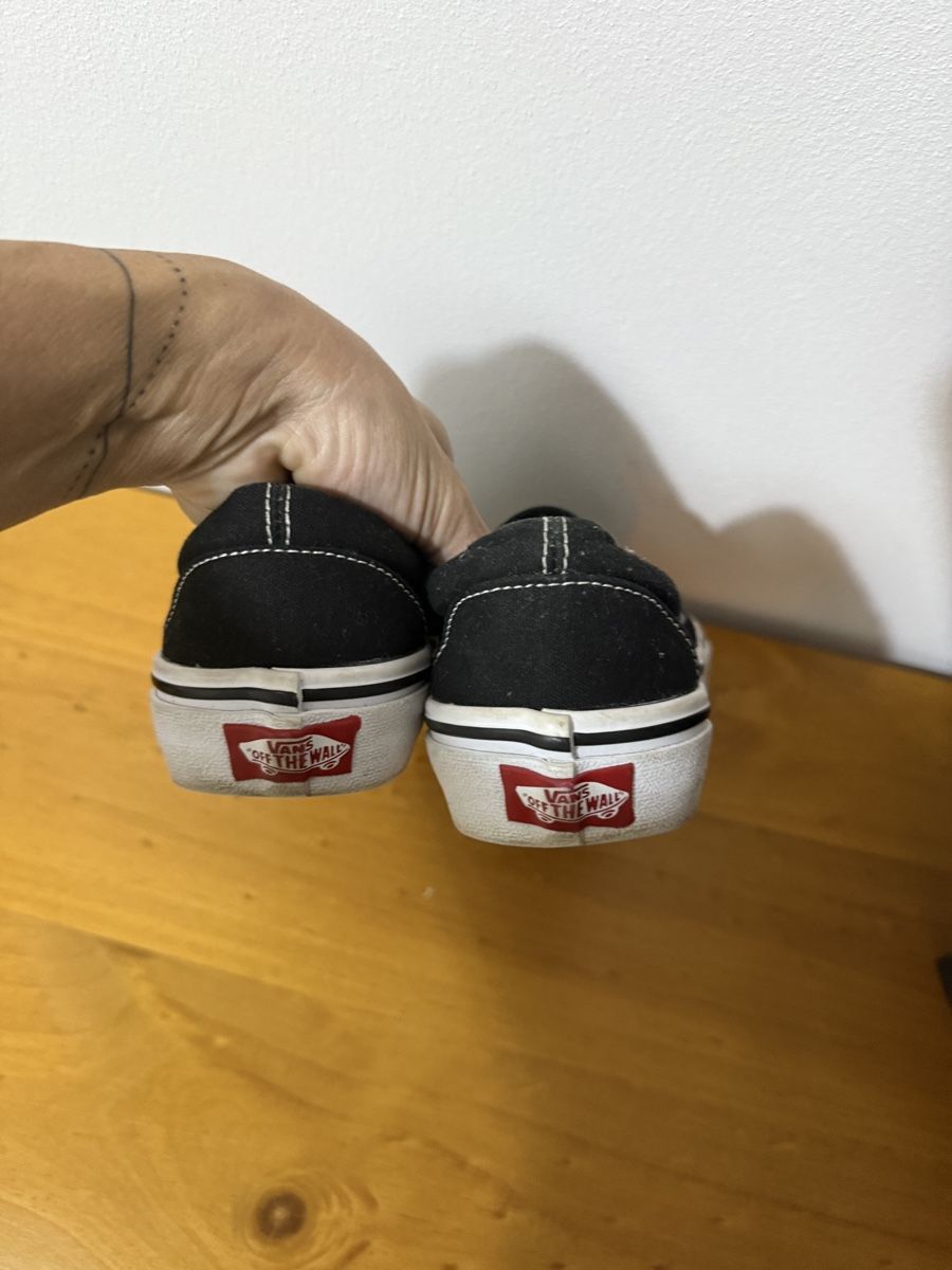 Vans Scarpe da uomo: Vans Slip on Schuhe – Usato da Neerach venduto da the_modern_mini 2