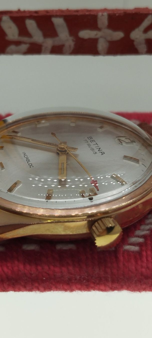 Orologi: Montre betina – Usato da La Chaux-de-Fonds venduto da jac_9llg 5