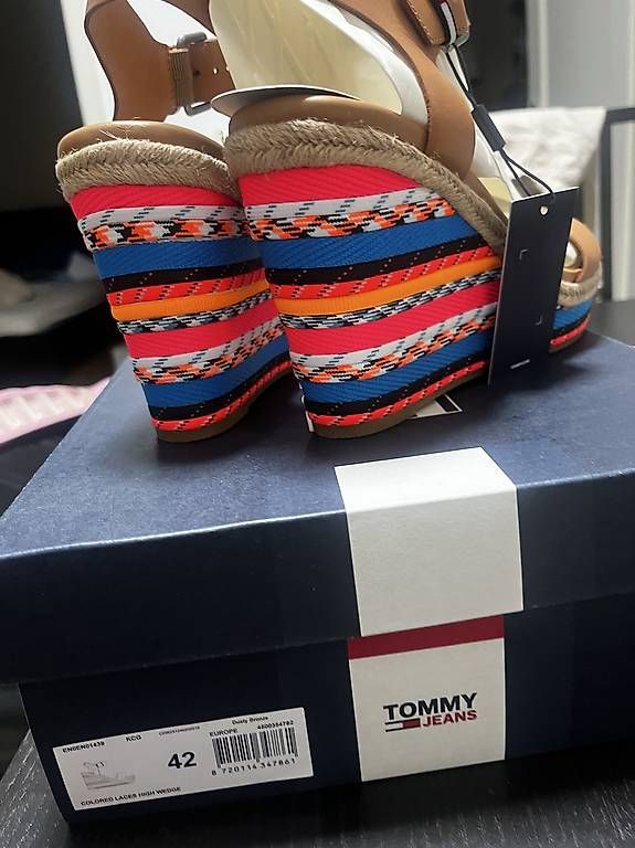 Scarpe da donna: Sandales à talons compressés – Nuovo e nell'imballaggio originale da Pully venduto da yaa_rm7x 4