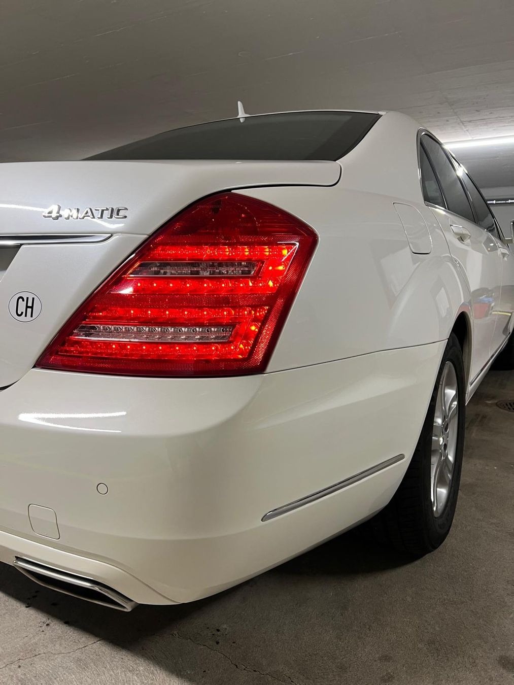 Mercedes-Benz Automobili: Mercedes-Benz S 350 4m – Usato da Neftenbach venduto da tagLuxury 2