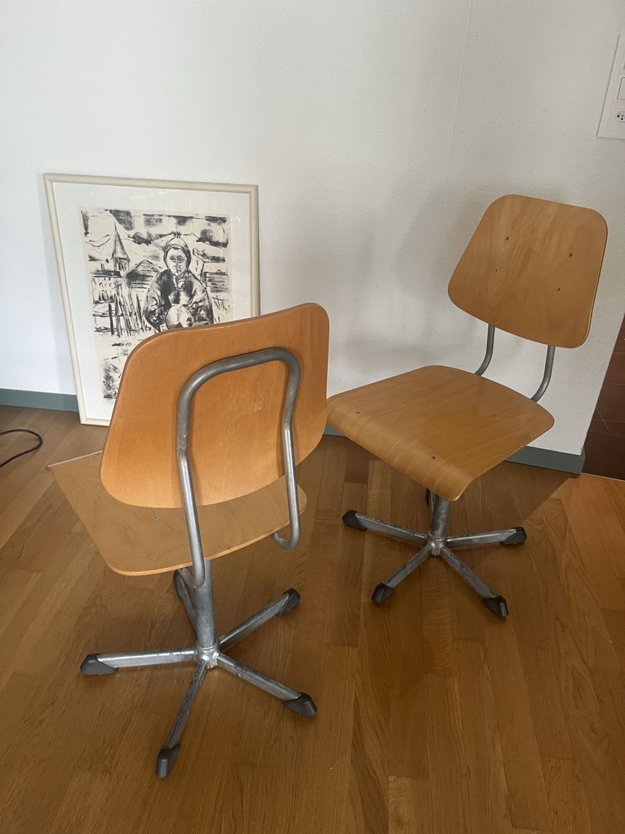 Embru Sedie: Embru Schulstühle, höhenverstellbar – Usato da Zürich venduto da barbe75 1