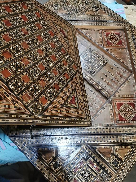 Tische: Table de jeu marqueterie orientale – Gebraucht aus Bulle von pmcavalheiro 3