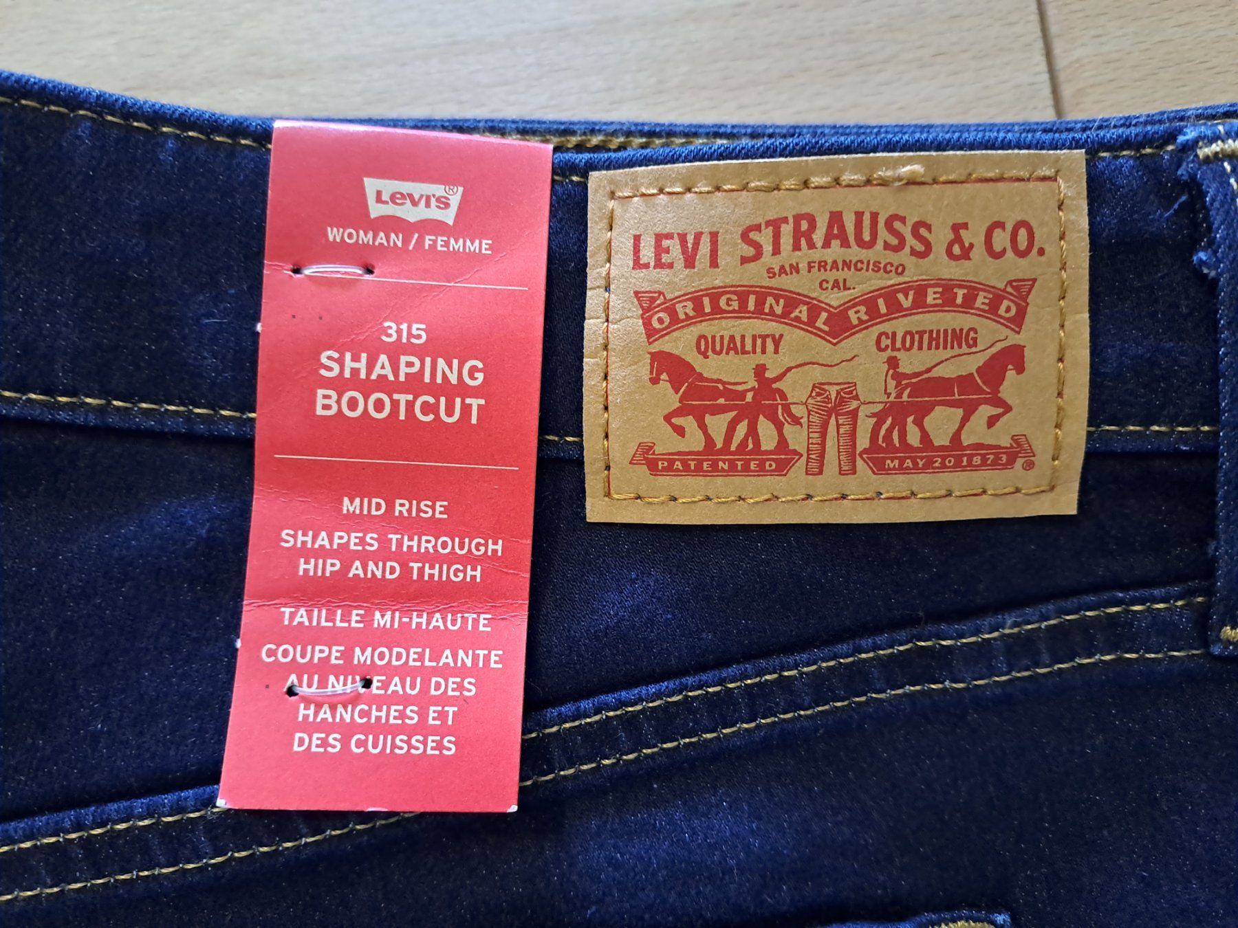 Levi's Jeans: Levis 315 Shaping Bootcut 16W – Nuovo e nell'imballaggio originale da Meyrin venduto da dijin 7