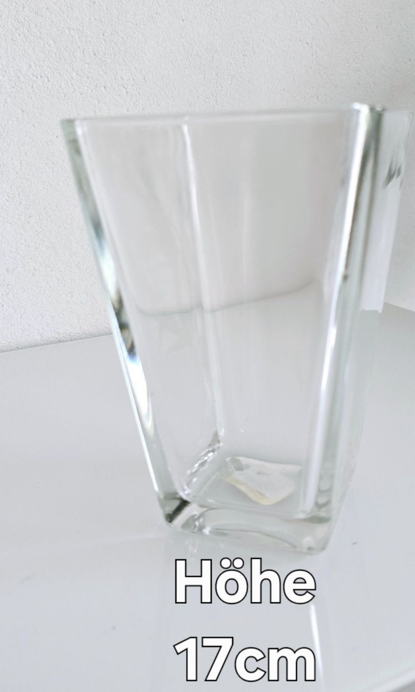 Vasi & Recipienti: Elegante Glasvase, eckig, 17cm hoch - NEU – Nuovo e nell'imballaggio originale da Aarburg venduto da Glitzerschein 2