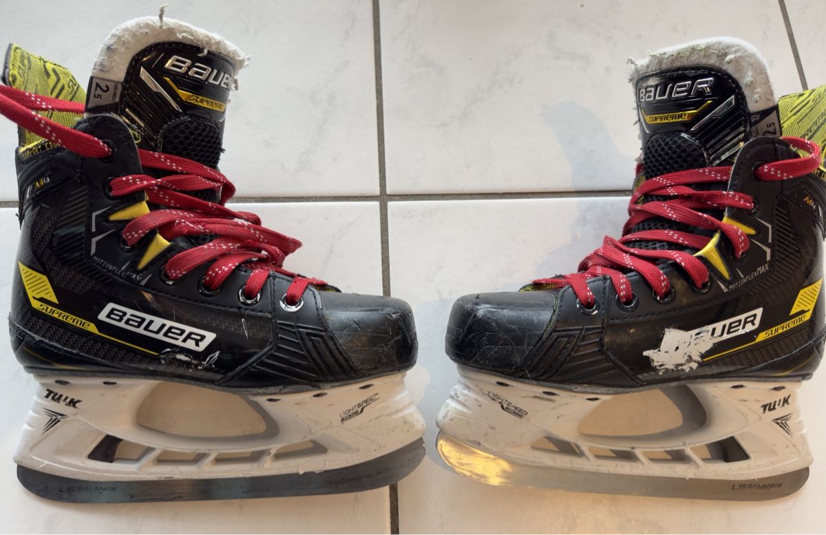 Bauer Pattini da ghiaccio: Junior Bauer Supreme M4 2.5D – Usato da Bassersdorf venduto da mmikolaj 3