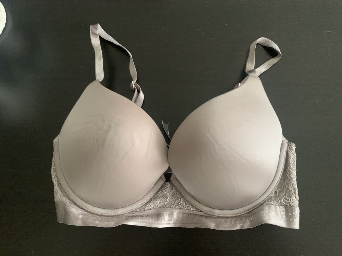 Victoria's Secret Sonstige Unterwäsche: Viictoria‘s Secret BH – Gebraucht aus Emmen von Bgucci_girl 1