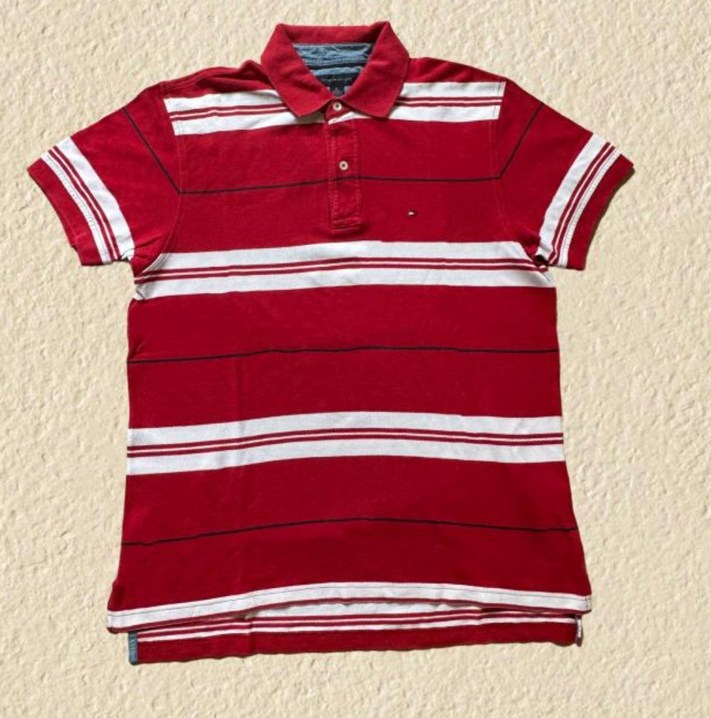 Tommy Hilfiger Magliette Polo: Tommy Hilfiger Polo – Usato da St. Gallen venduto da sourced_limited