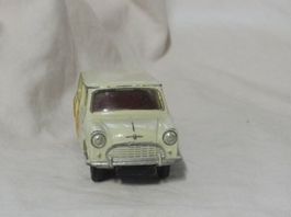 DINKY TOYS  NR. 197  MORRIS MINI TRAVELLER  MINIM BESPIELT