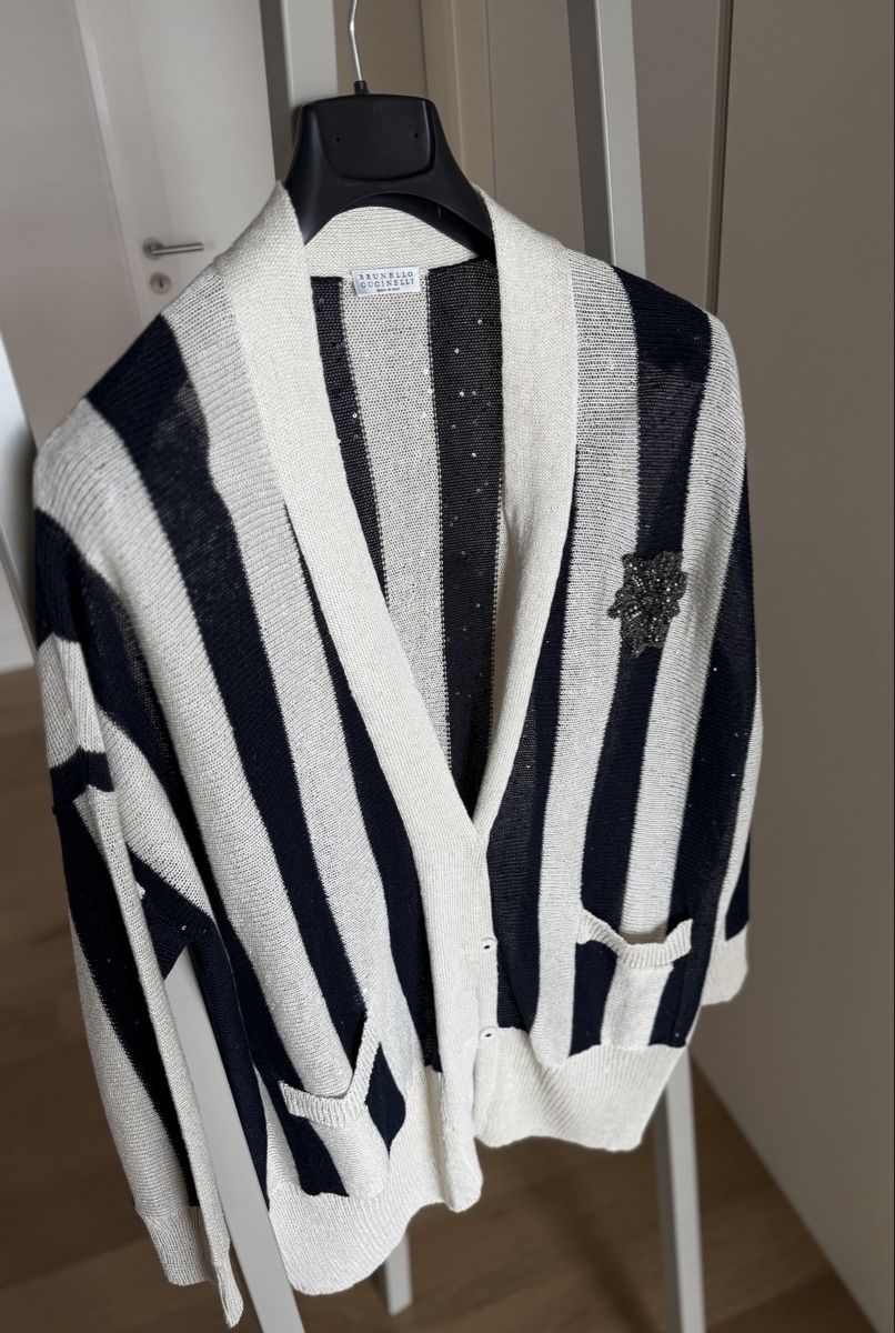 Brunello Cucinelli Tops: Brunello Cucinelli Sequin Cardigan – Neu (gemäss Beschreibung) aus Meilen von myc_h9kw