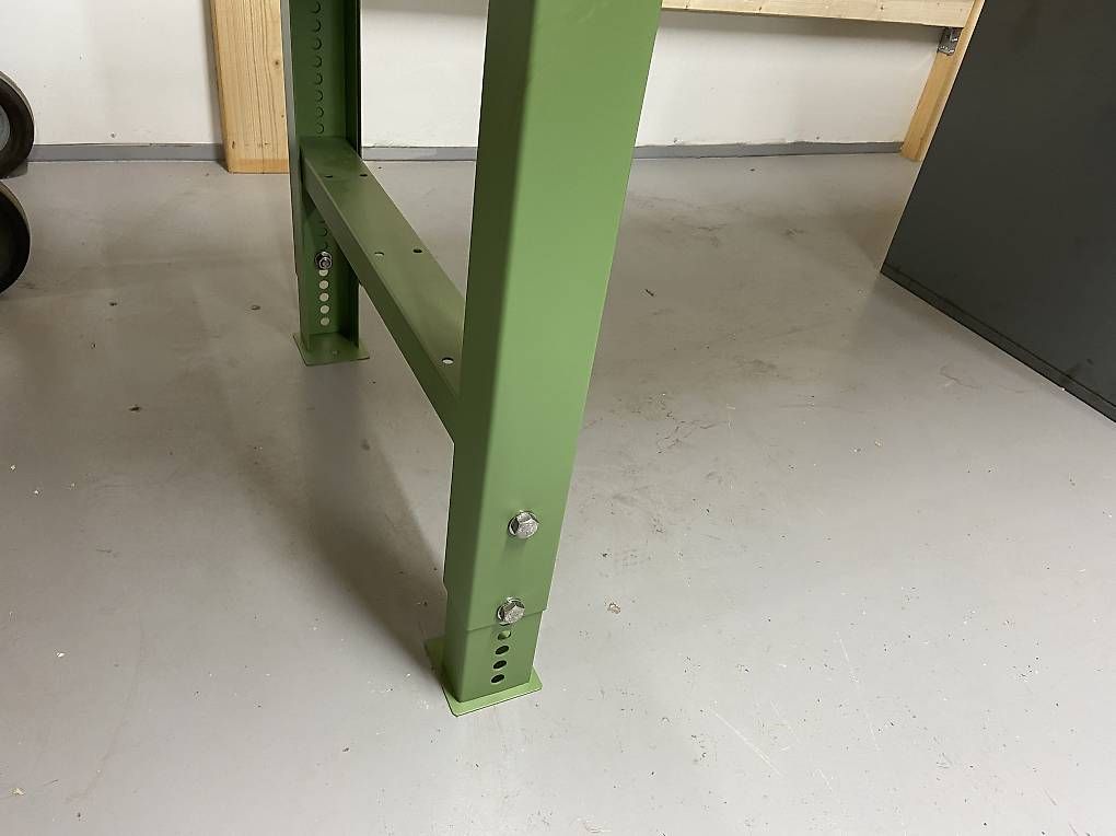 Banchi da lavoro: Werkbank mit Schubladenstock – Usato da Oberriet SG venduto da Dom77 1