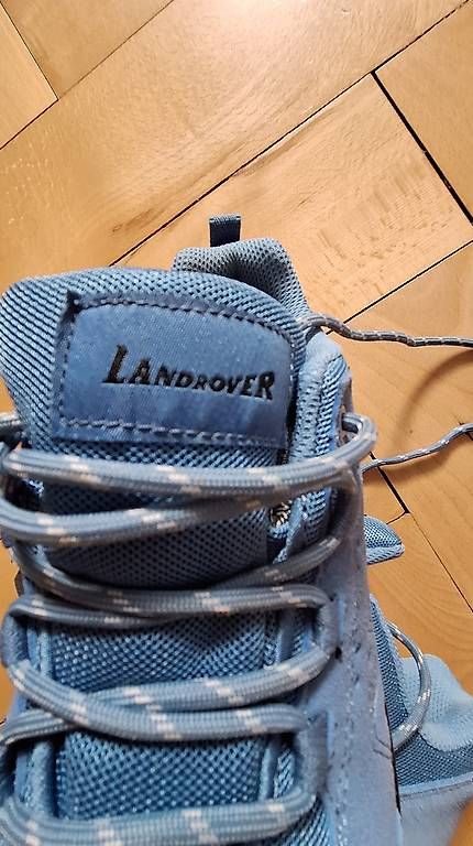 Scarpe da donna: Trecking Schuhe – Usato da Bern venduto da Pacco1993 1