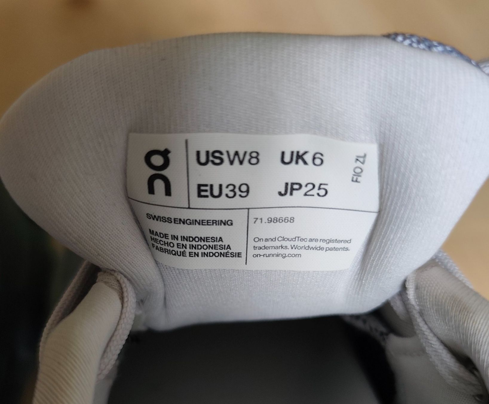 On Scarpe da donna: On Cloudflyer 4 Laufschuhe - Grösse 39 - hellblau – Nuovo (secondo la descrizione) da Rheineck venduto da Polcadot 4