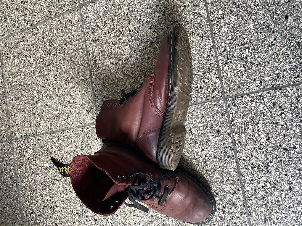 Scarpe da donna: Doc Martens rot Air Wait Gr. 39 – Usato da Flüelen venduto da 6468 2