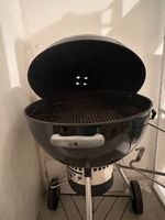 Weber Holzkohlegrill mit Zubehör