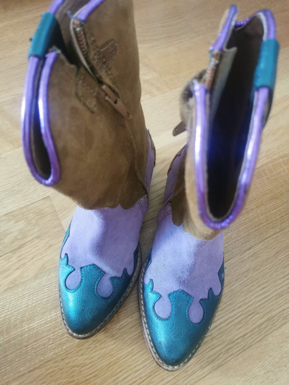 Scarpe per ragazze: Click! Wildleder Schuhe gr.27 – Usato da Zürich venduto da Simfa 2