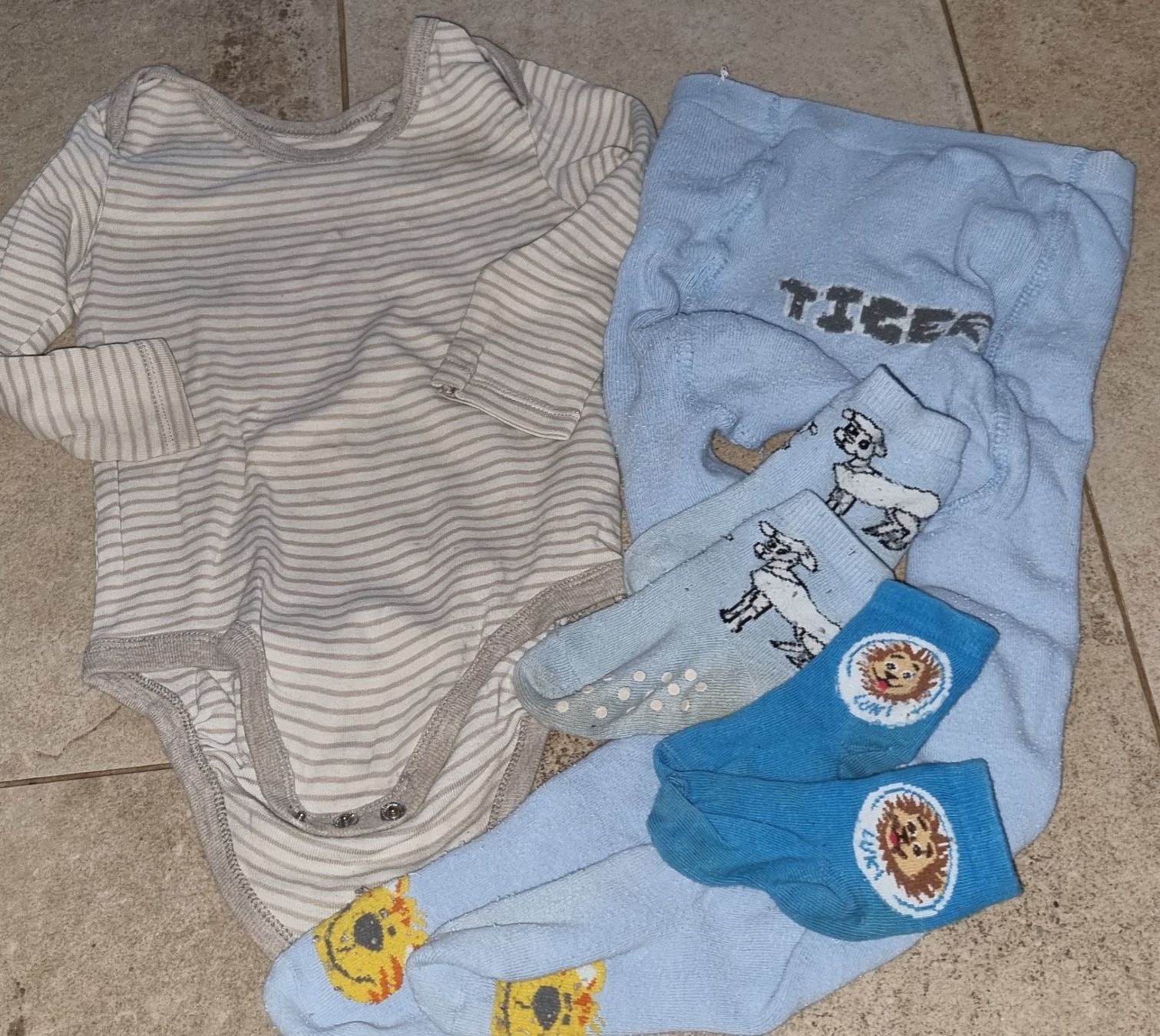 Kleiderpakete & -sets: Kleiderpaket gr.86/92 – Gebraucht aus Grossdietwil von GNOM313 3