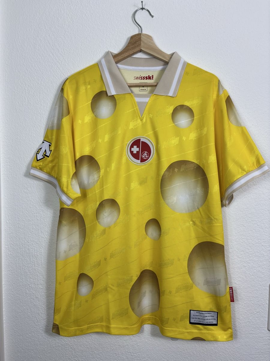 Canottiere & Pantaloni: Swiss-Ski Chäs-Trikot – Nuovo (secondo la descrizione) da Solothurn venduto da skillsine
