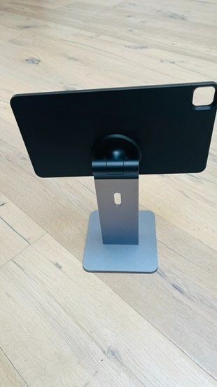 Apple Altro in Decorazioni & Accessori: MagFlött Magnetic iPad Stand – Usato da Schinznach Bad venduto da mip07 3