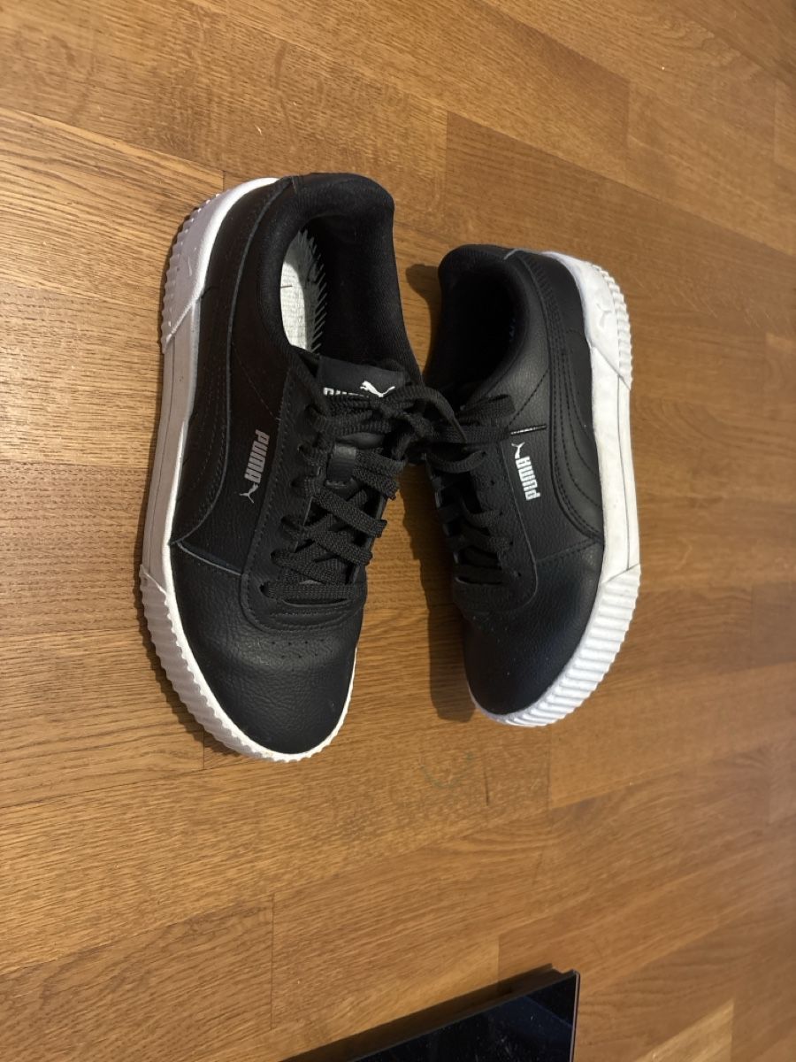 Puma Scarpe da donna: Puma Sneakers  – Usato da Zürich venduto da rah_2ktb 1