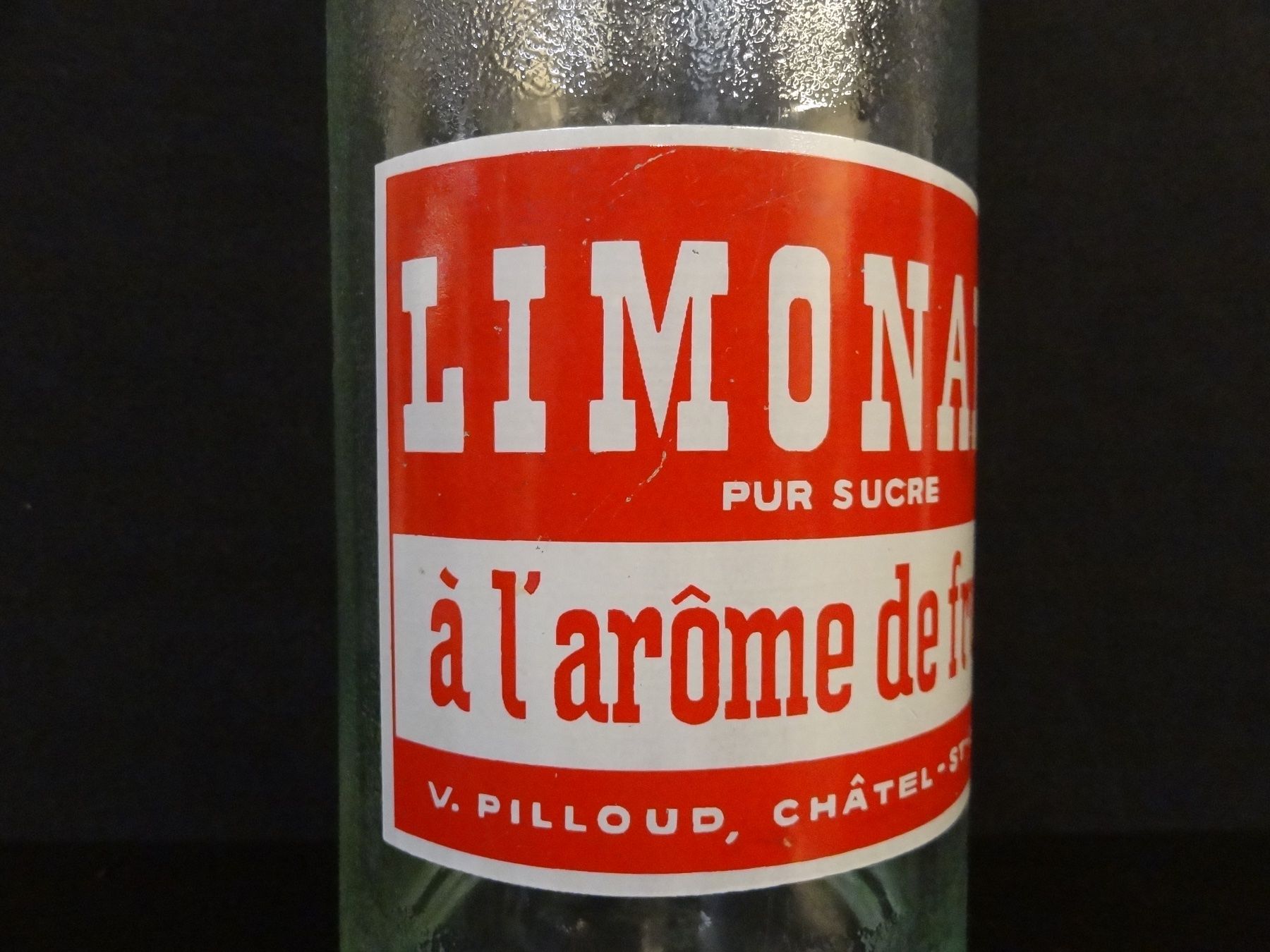 Bicchieri, Caraffe & Bottiglie: Flasche LIMONADE PUR SUCRE V. PILLOUD CHÂTEL-ST-DENIS 1960 – Usato da Kerzers venduto da Flaschenposten 3