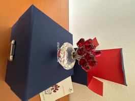 SWAROVSKI  Sammlung Auflösung   SCS. VASE OF ROSES 2002