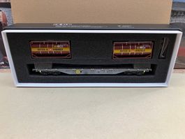 B-models 54.100 Containertragwagen CH-HUPAC "Bertschi", H0