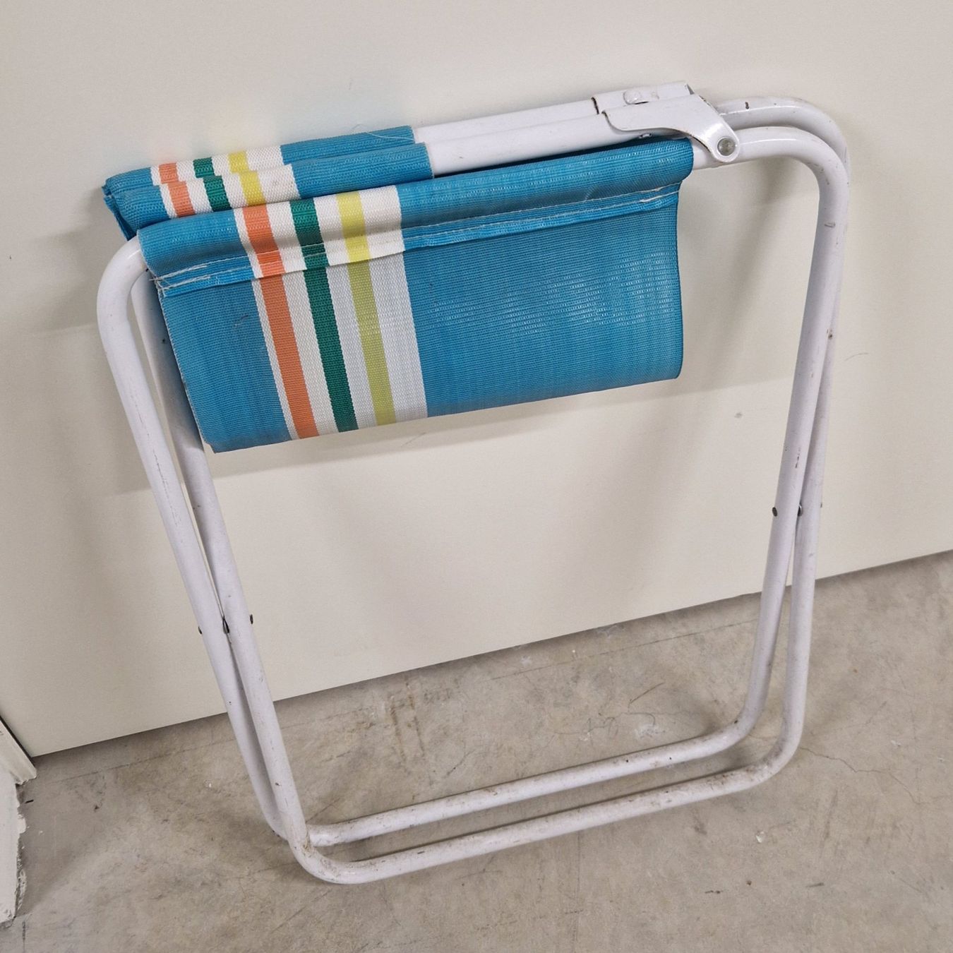 Sgabelli: ***Klapphocker mit Lehne*** – Usato da Gattikon venduto da psailer 2