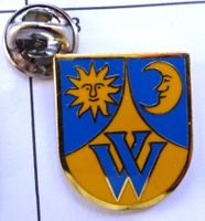 Pin Wappen Sonne Mond  W