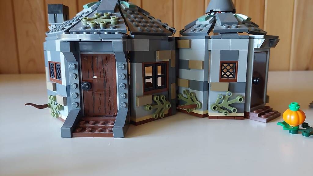Spielzeuge: Harry Potter Hagrids Hütte - LEGO-Set – Gebraucht aus Bern von gugga_73 2