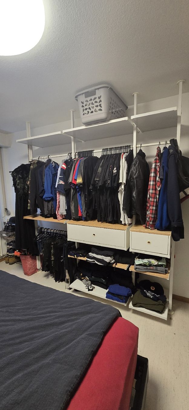 Ikea Armoires: IKEA Kleiderschrank – D'occasion à Dietikon par Rutz93