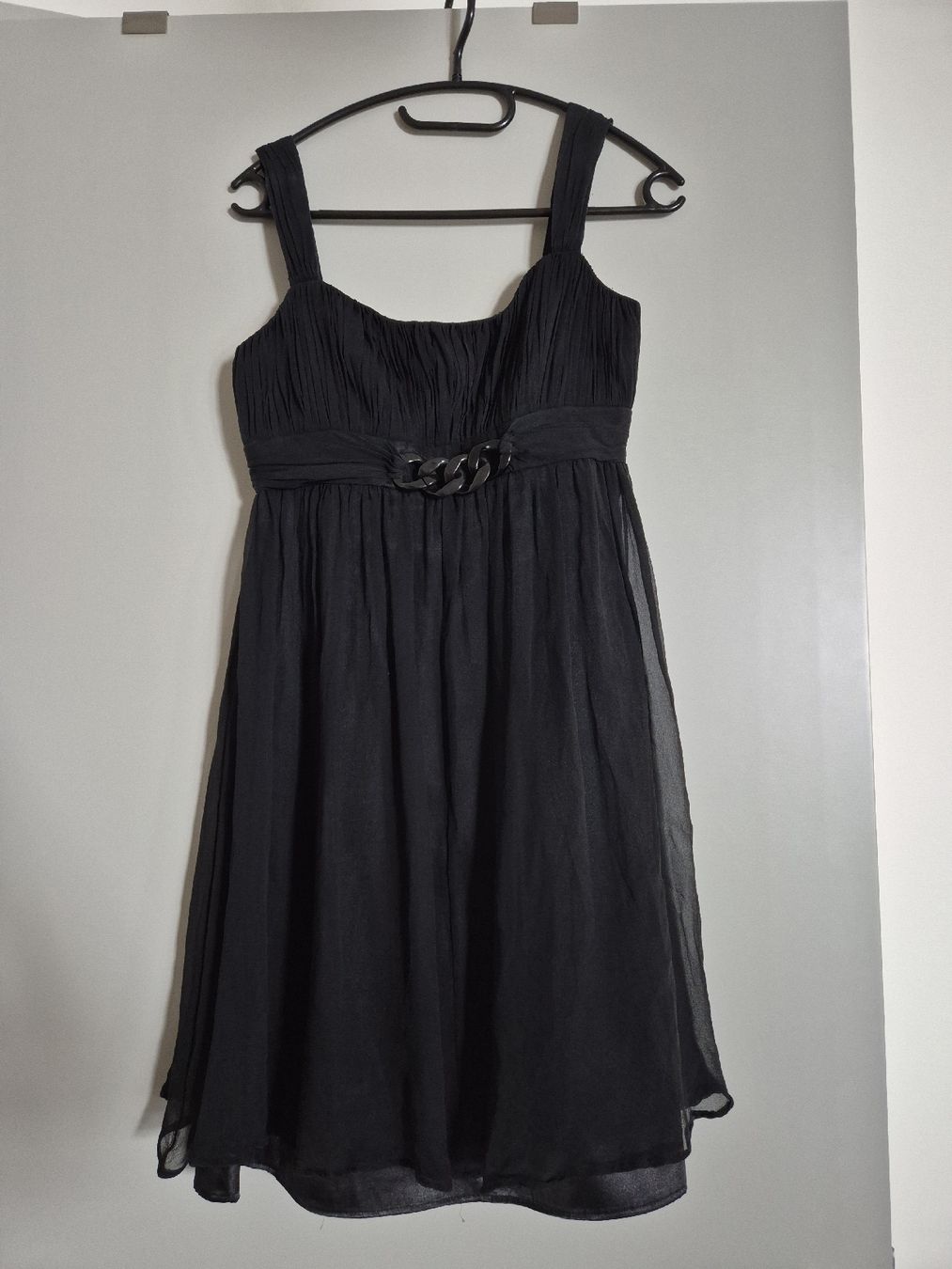 Kleider: Schwarzes Kleid - Grösse 36 – Neu (gemäss Beschreibung) aus Luzern von bam_qr5p