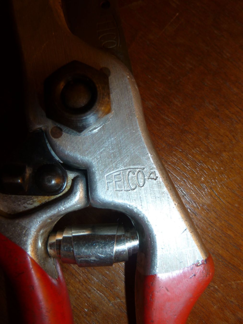 Felco Tutti gli attrezzi: Sécateur Felco 4 – Usato da Biel/Bienne venduto da alex-841 1
