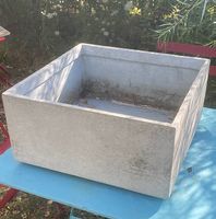 Blumenkasten rechteckig gross mit Ablaufloecher
