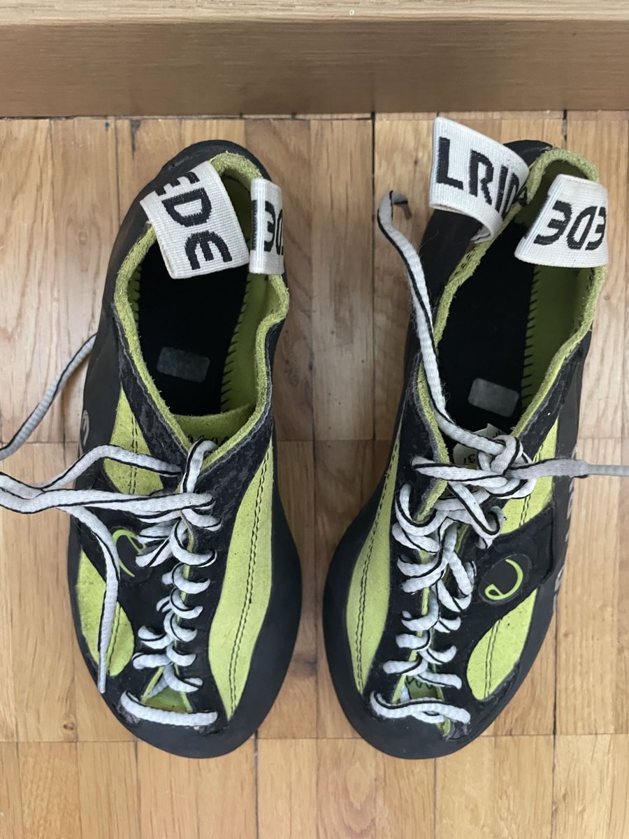 Scarpe da uomo: Kletterschuhe Edelrid Schnürschuhe – Usato da Bern venduto da camychoc 2