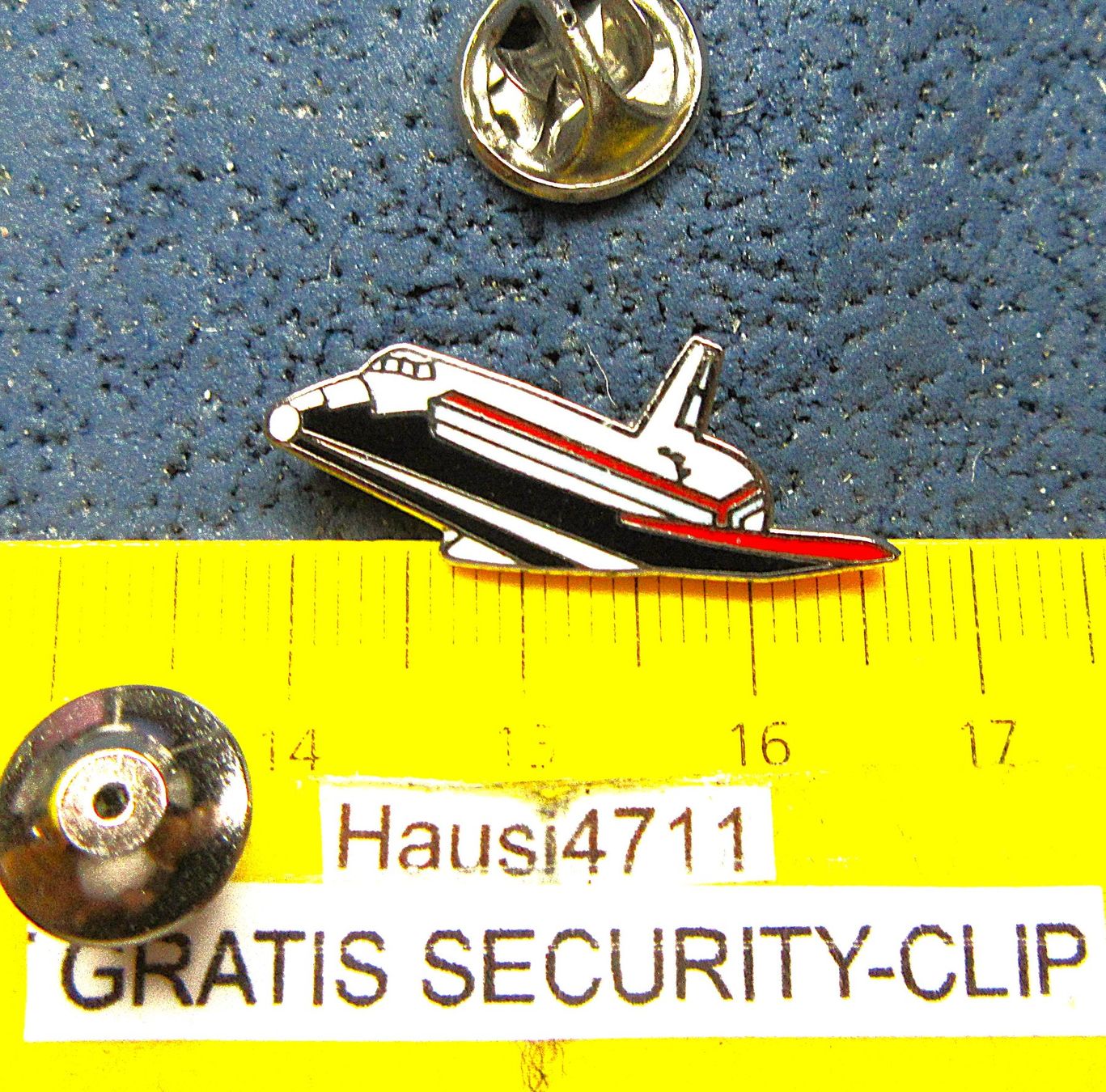 NASA Placchette & Badge: NASA SPACE SHUTTLE SCHMUCK-PIN ENAMEL MIT SECURITY-CLIP – Usato da Ettingen venduto da Hausi4711