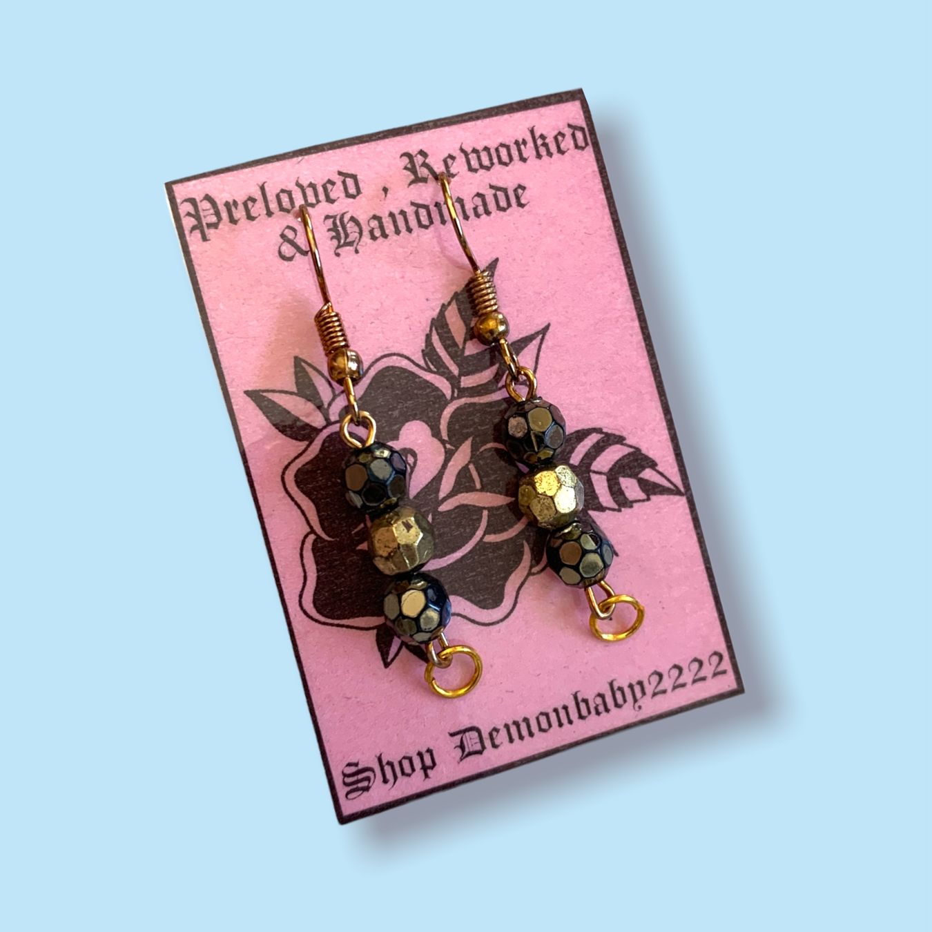 Ohrringe & -stecker: "Dev" earrings – Neu und originalverpackt aus Basel von demonbaby2222 1
