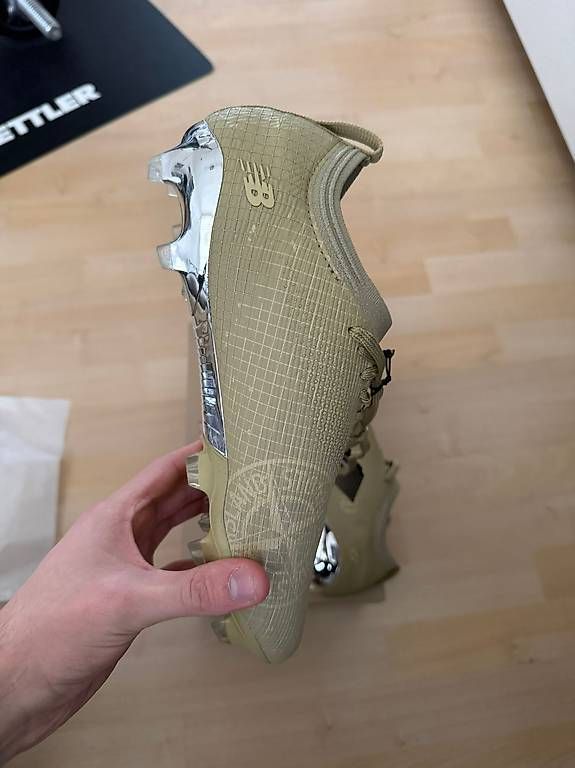 Scarpe da uomo: New Balance Furon Elite Grösse 42.5 – Usato da Zollikofen venduto da ld5_6h8t 2