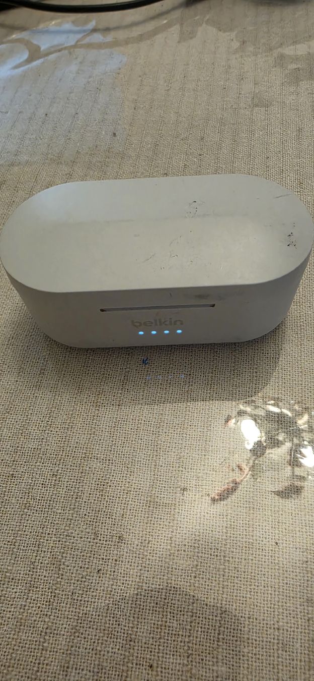 Belkin Kopfhörer: Belkin – Gebraucht aus Lyss von ram76 2