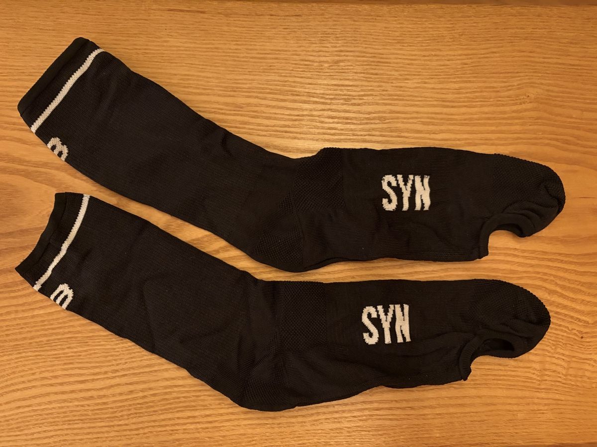 Scarpe da uomo: SYN Radschuhe überziher NEU Grösse 38-46 – Nuovo (secondo la descrizione) da Thun venduto da Floeru_e91