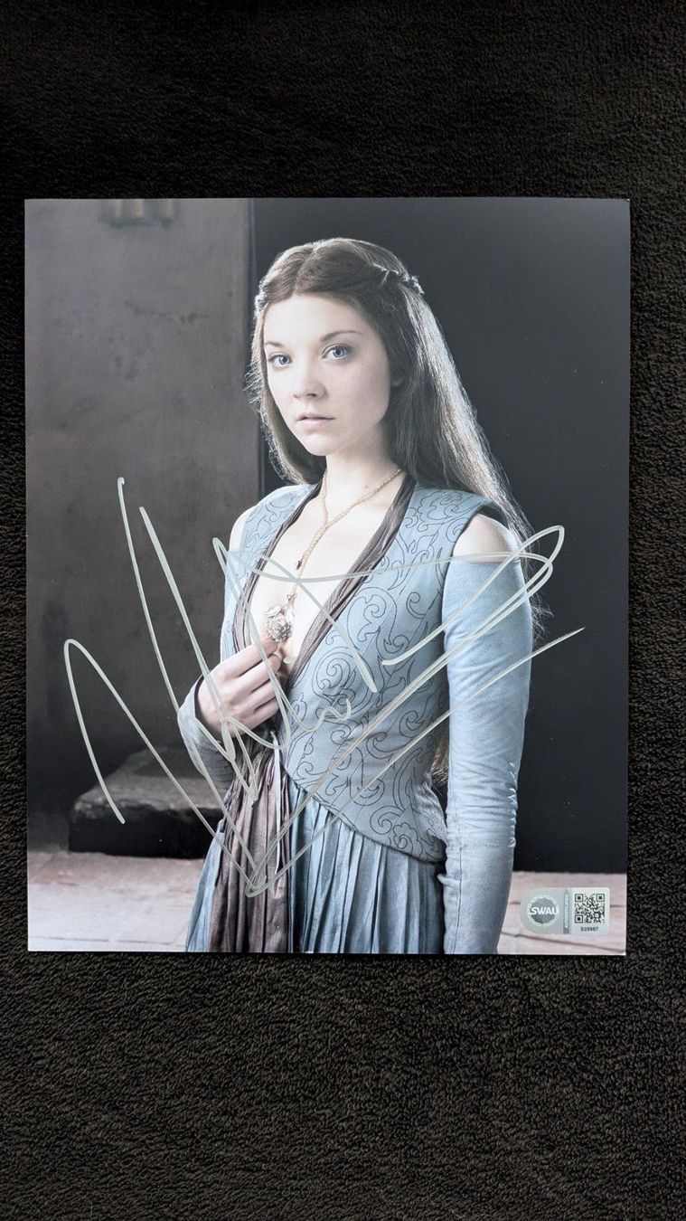 Autografi: Margaery Tyrell (Natalie Dormer) - Signed and Authenticated – Nuovo (secondo la descrizione) da Obfelden venduto da RCO85