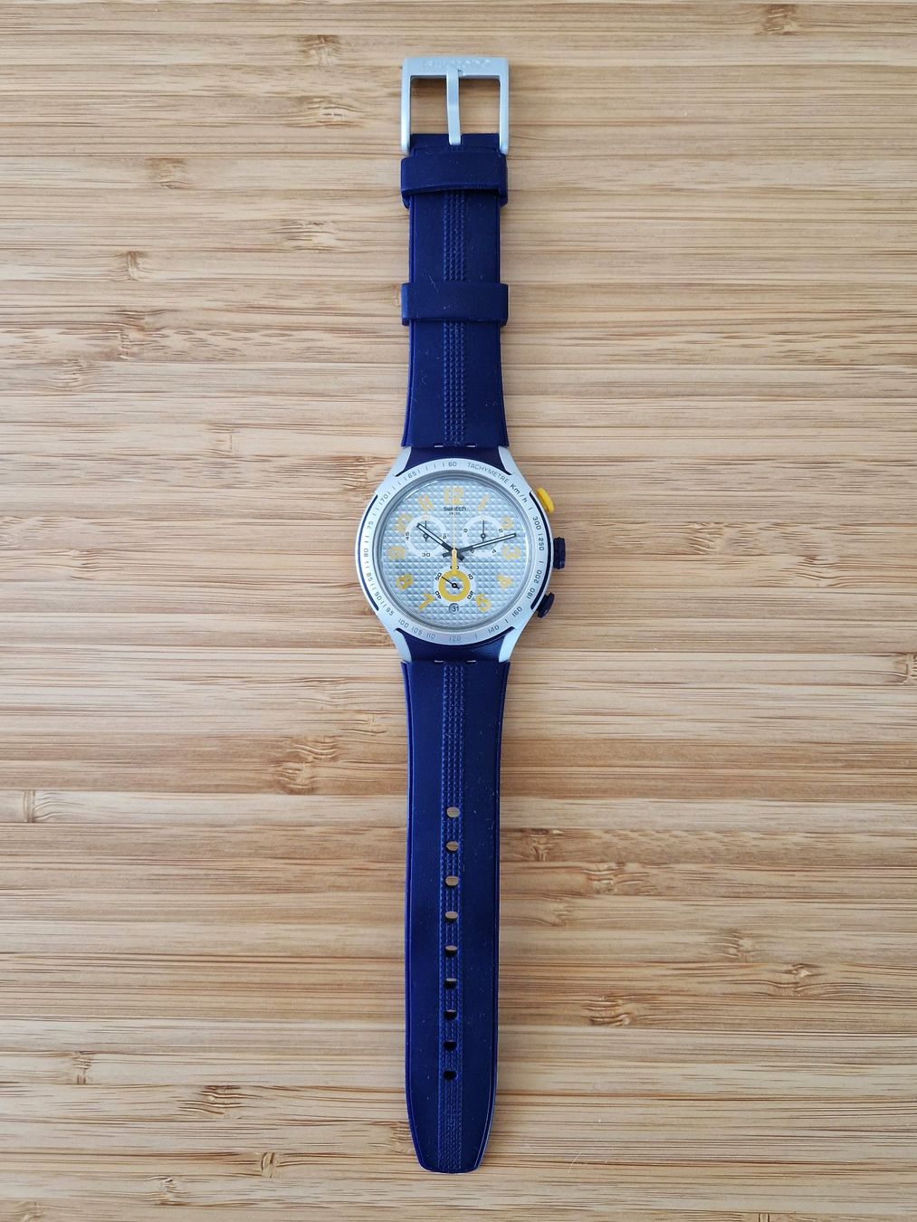Swatch Uhren: Swatch Yellow Pusher – Gebraucht aus Dulliken von legacybuyer