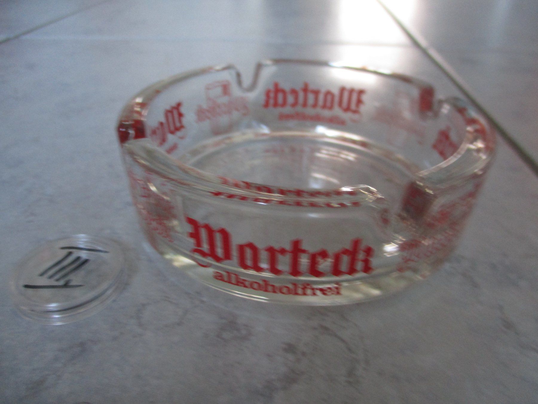 Portacenere: Aschenbecher Warteck Alkoholfrei – Usato da Birsfelden venduto da alles-muss-raus