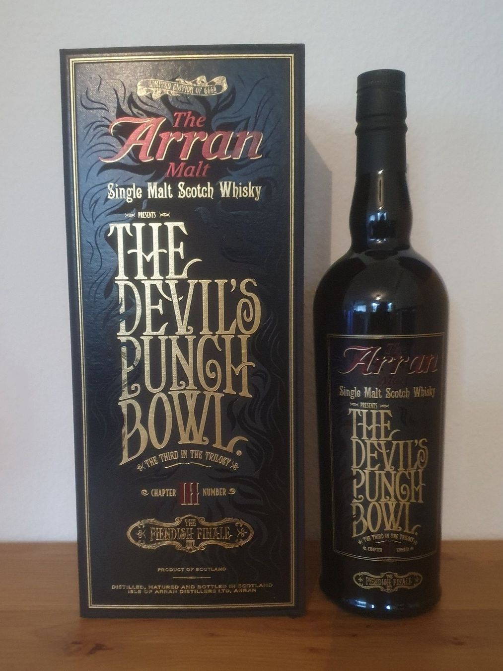 Arran Bevande alcoliche: Arran The Devils Punch Bowl III – Nuovo e nell'imballaggio originale da Langnau am Albis venduto da jer_pm72 1