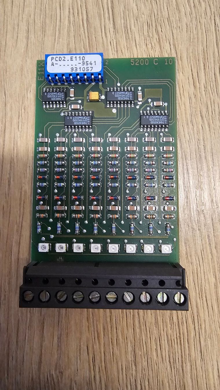 Componenti elettronici: Saia Module PCD2 Konvolut - 4 Stk – Usato da Boniswil venduto da LakeSide_Boniswil 1