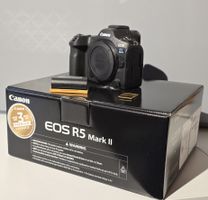 Canon EOS R5 Mark II + RF 16mm + RF 50mm + Lexar 256GB